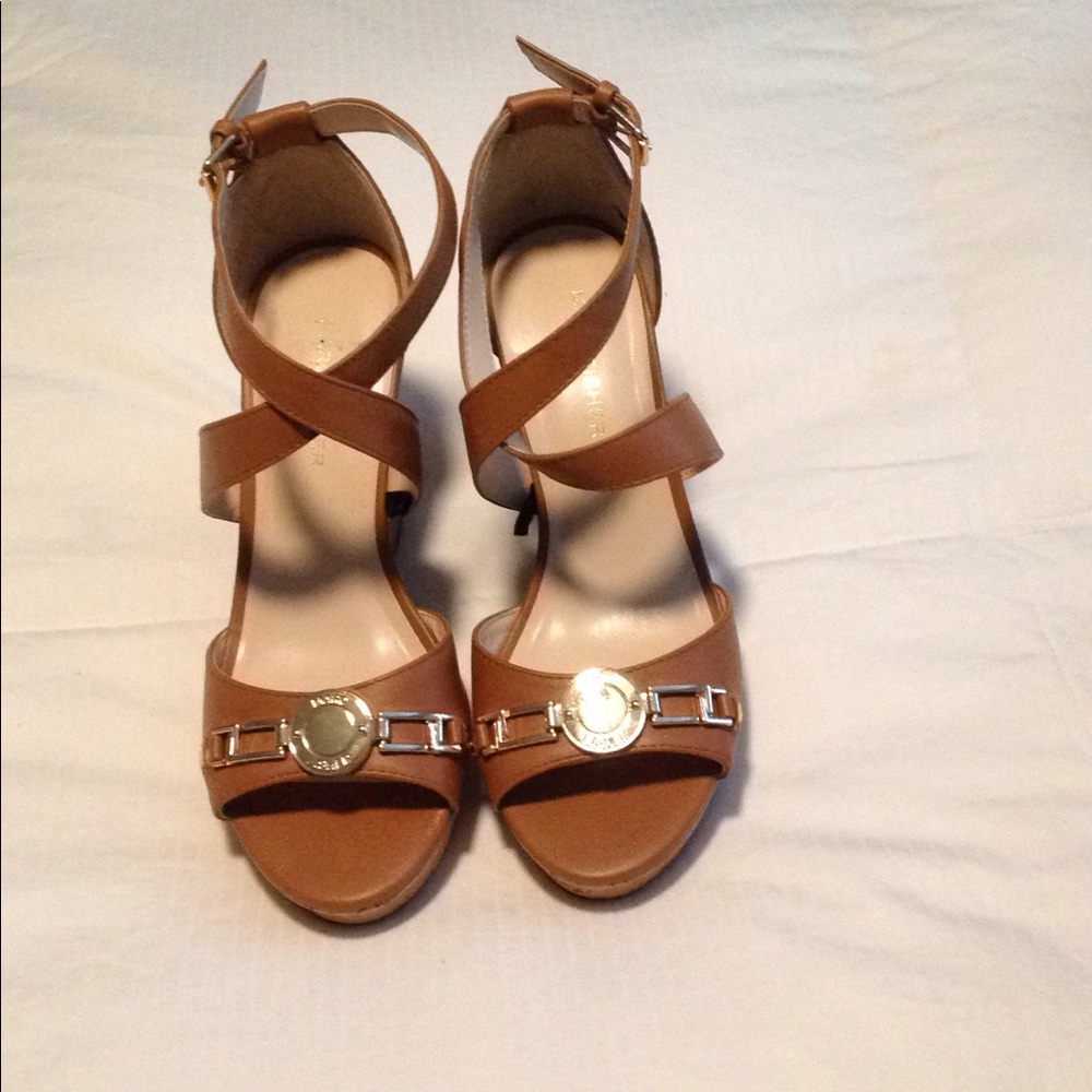 Marc fisher Jacob brown wedges